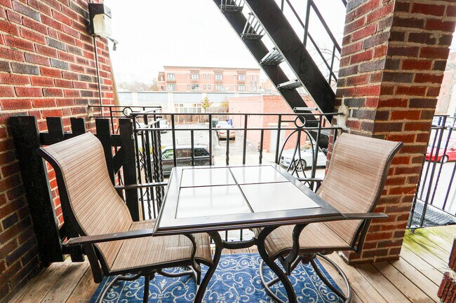 Photo - 185 Chestnut Hill Ave Unit 6