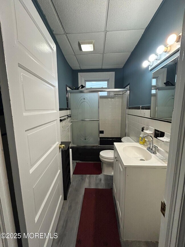 Photo - 651 2nd Ave Unidad 2B