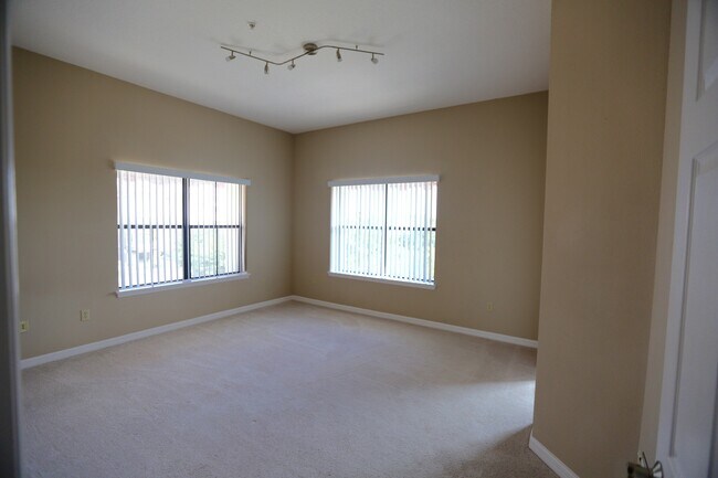 Photo - 3704 Avalon Park East Blvd