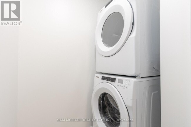 Photo - 1035 Southdown Rd Unit 1503