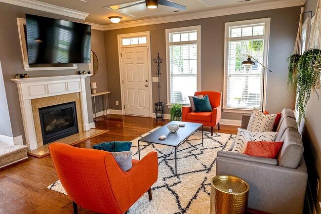 Photo - Room in House on ACC Blvd