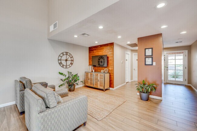 Photo - Paradise Foothills Apartment Homes