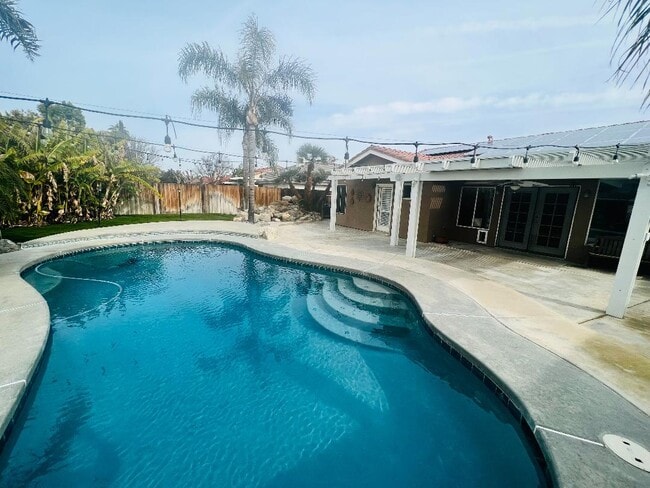 Photo - 5205 Secretariat Ln