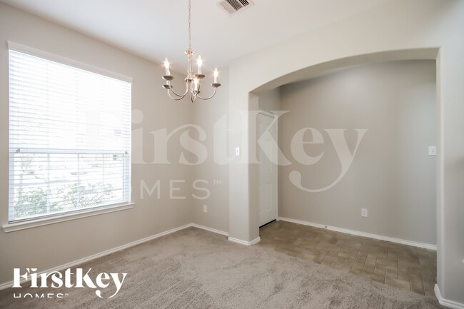 Photo - 2526 Cold River Dr