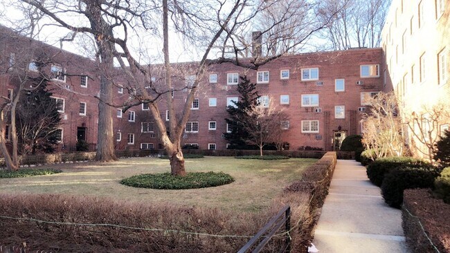 Photo - 28 St Paul St Condo Unit 2