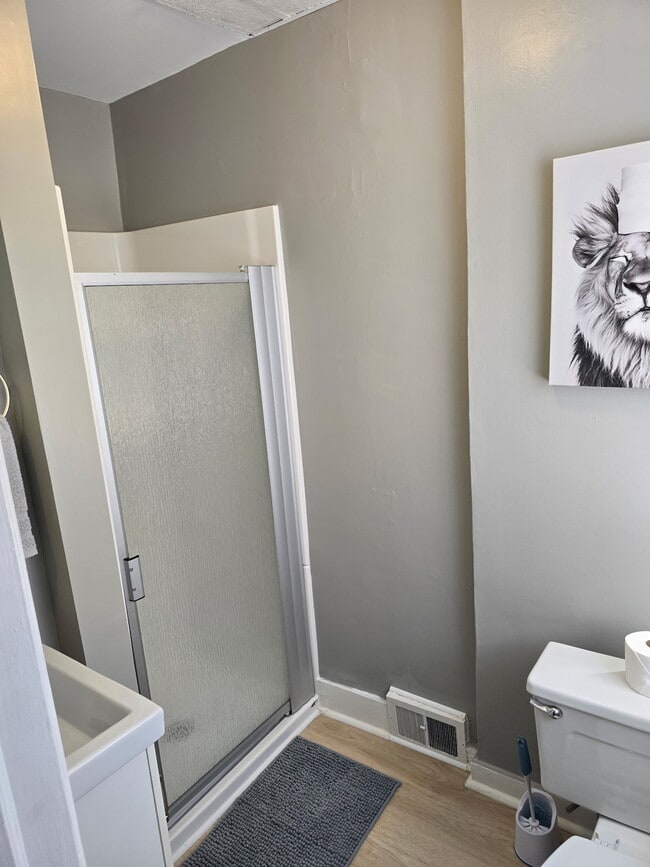 Photo - 309 S Van Doren St Unit 2