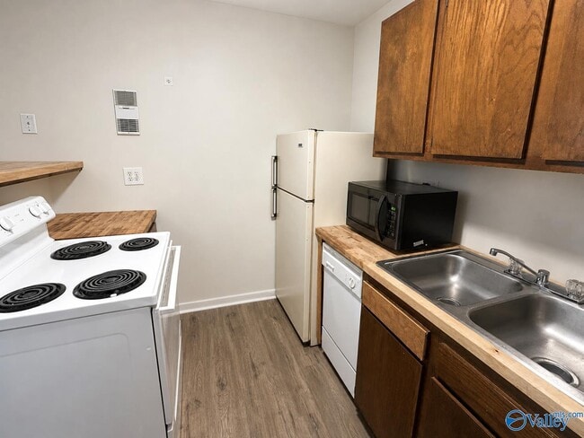 Photo - 4909 Cotton Row NW Unit C