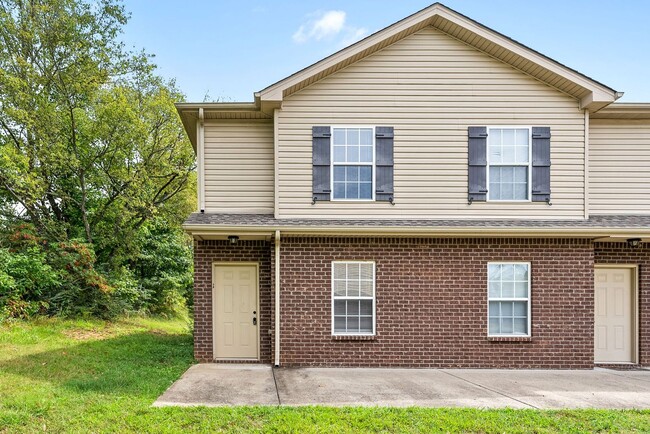 Building Photo - 390 Mcgee Ct Unit 3 Rental