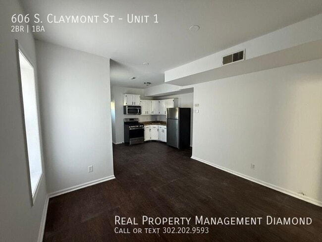 Photo - 606 S Claymont St Unit 1
