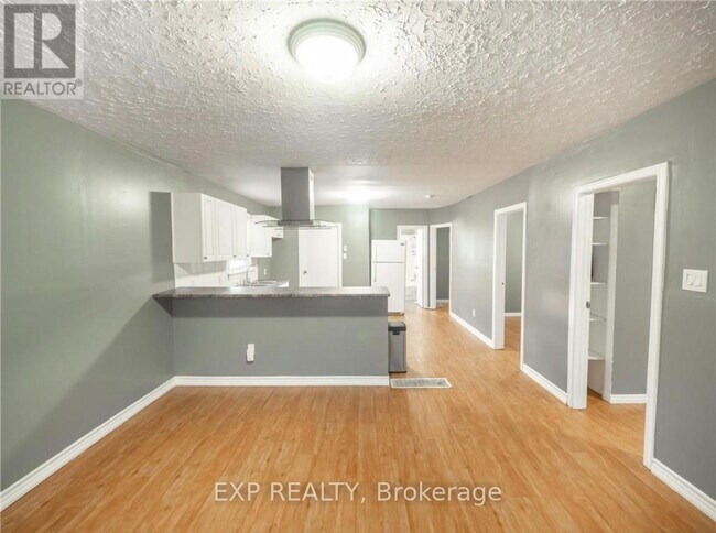 Photo - 29 Rockwood Ave