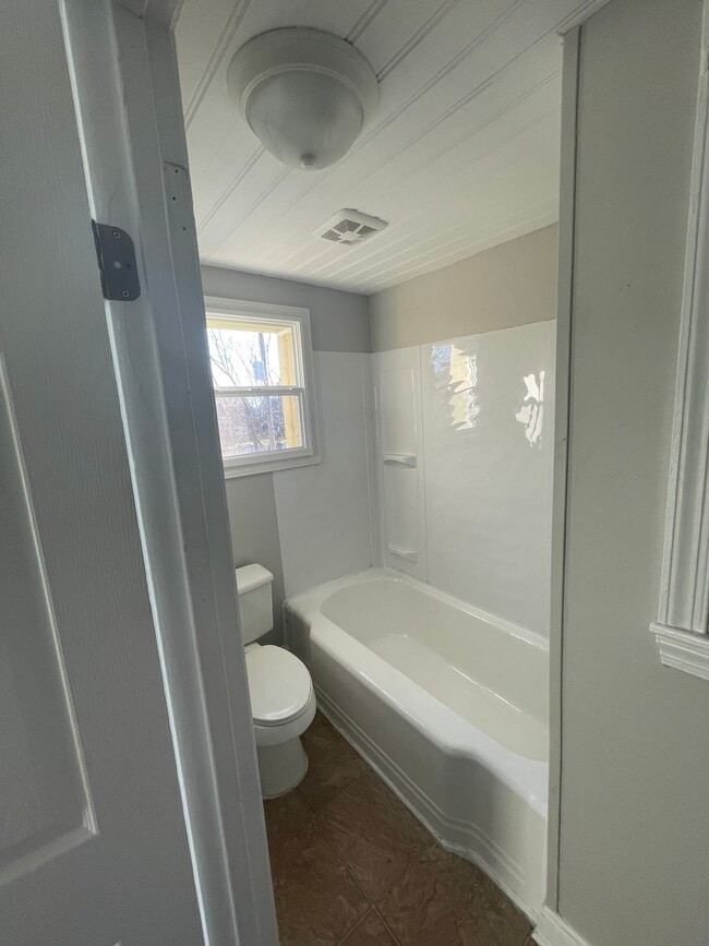 Photo - 221 W King St Apartamentos Unidad 1