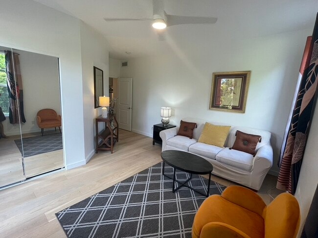 Photo - 275 Kuli Puu Pl Unidad KamaoleOhana