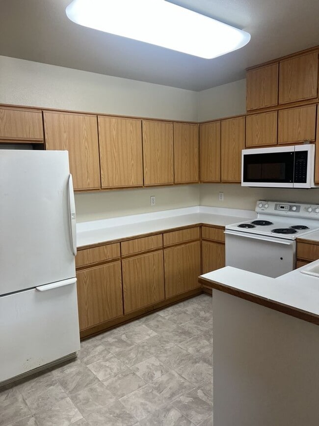 Photo - Beautiful 2BR/2BA Condo - Convenient Downtown San Jose Location!