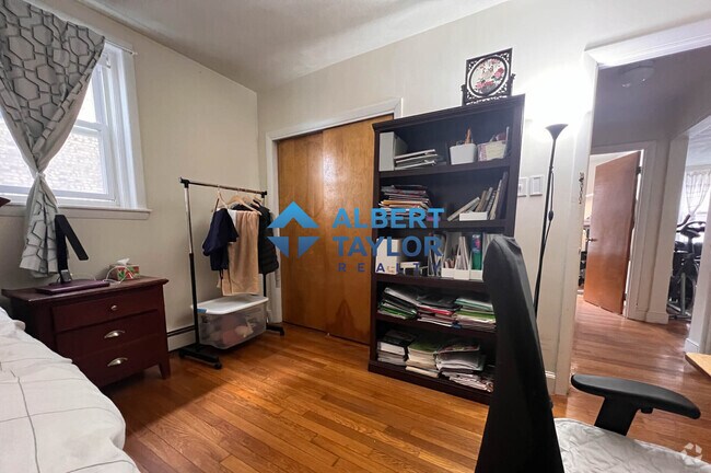 Building Photo - 311 Tappan St Unit 1B Rental