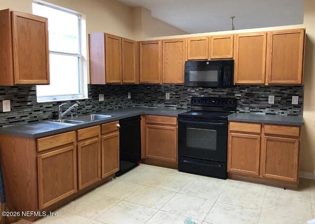 Photo - 1109 Cathcart Cir