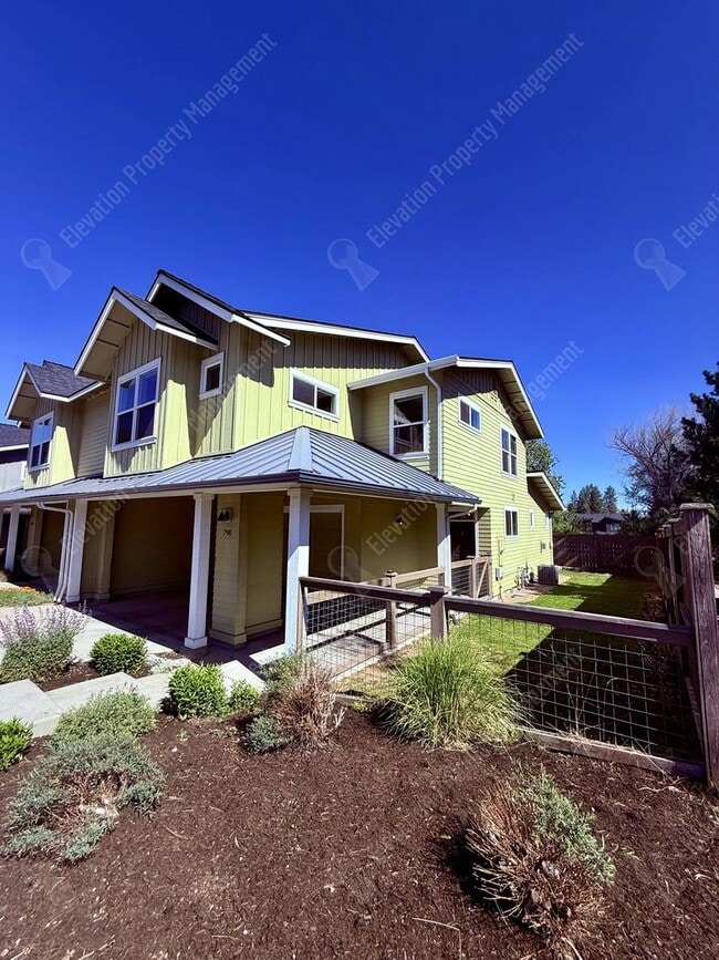 Photo - Modern 3 BR home in NE Bend near Orchard Park