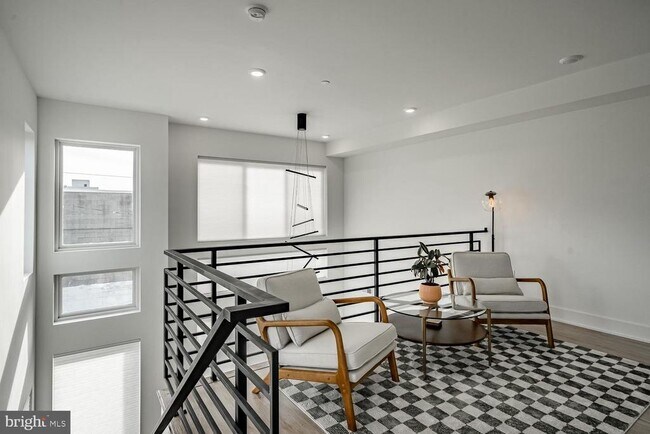 Photo - 2607 E Boston St Unit 2