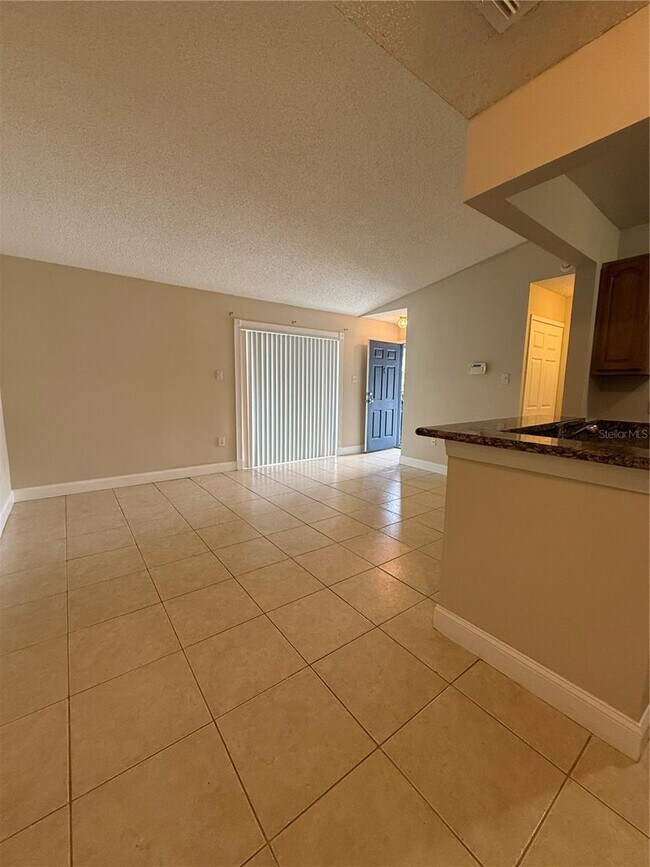 Photo - 3831 Bowline Cir Unit 204