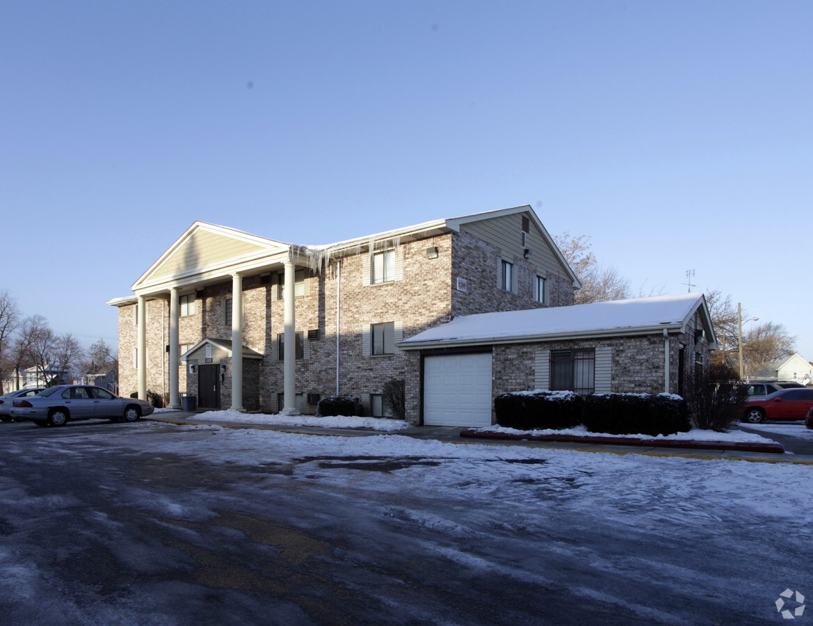 Photo - Victory Square