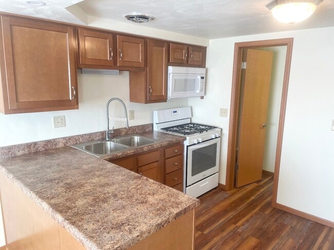 Jacktown Terrace - North Huntingdon Collection