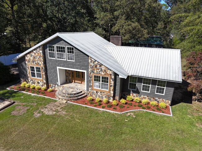 Photo - 171 Longwood Dr