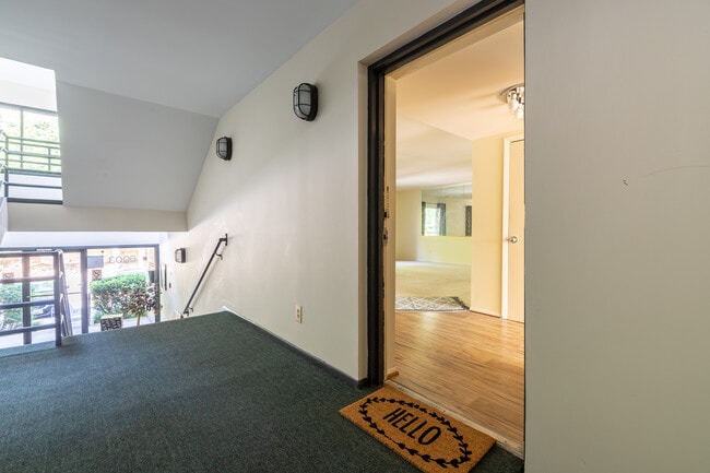 Main door and door to the apartment - 6903 Jones View Dr Unit #2B