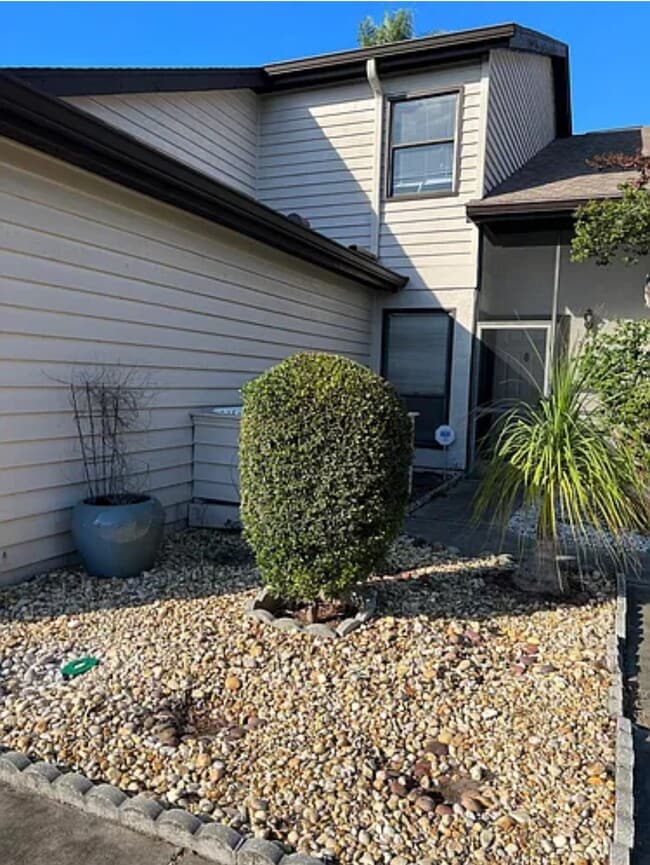 Building Photo - 3427 59th Ave W