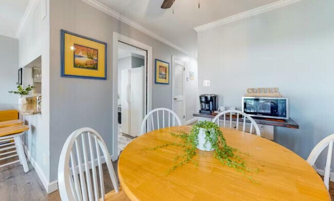 Photo - 952 W Beach Blvd Unidad ID1370866P