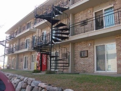Photo - 301 W 2nd St Unit #301