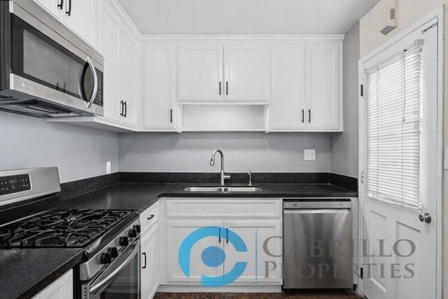 Photo - 4330 Cleveland Ave