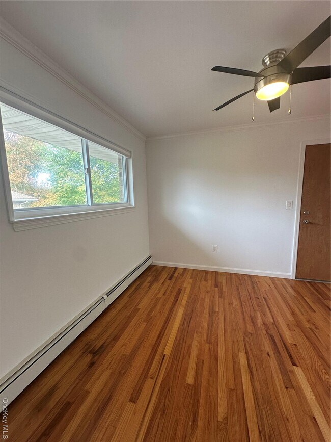 Photo - 12 Central Dr Unidad 4