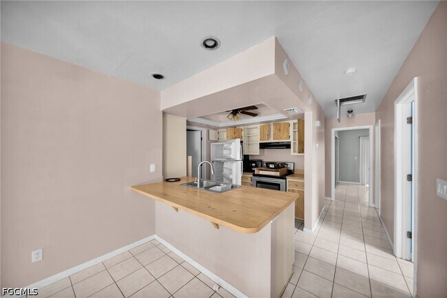 Photo - 517 SE 23rd Pl