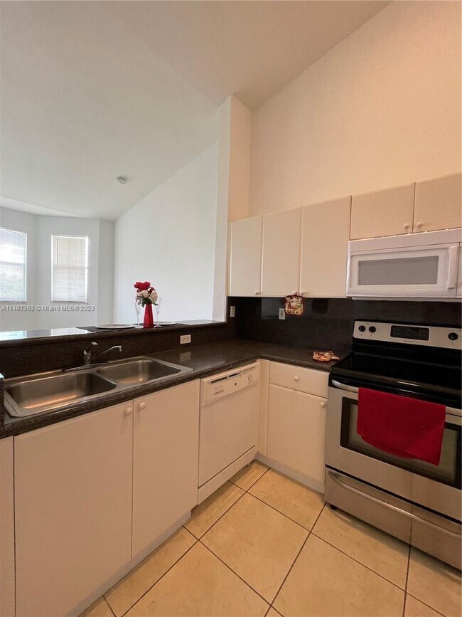 2551 SE 16th Ter Condo Unit keys cove Condo for Rent in Homestead, FL