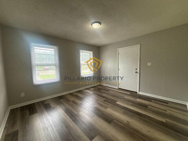 Photo - 3536-3538 N Parker Ave Unit 3536 N Parker Ave