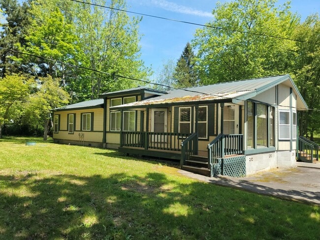 2 Plus Bedroom Home in Convenient Central ... - 2 Plus Bedroom Home in Convenient Central ...