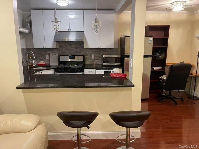 Photo - 136-45 Jewel Ave Unit B