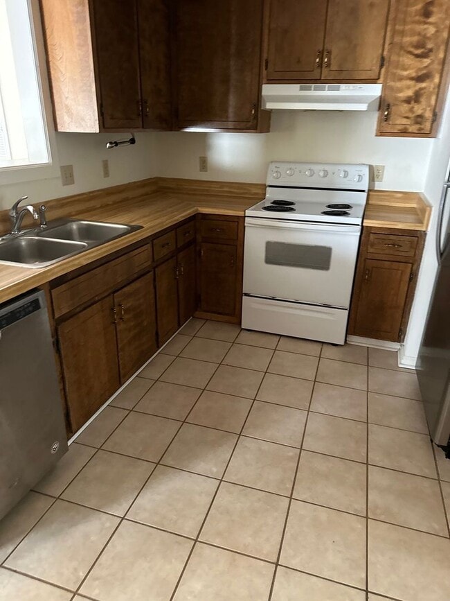 Photo - 3242 Varnell Dr
