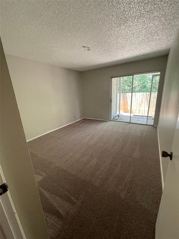 Photo - 1120 Hollow Creek Dr