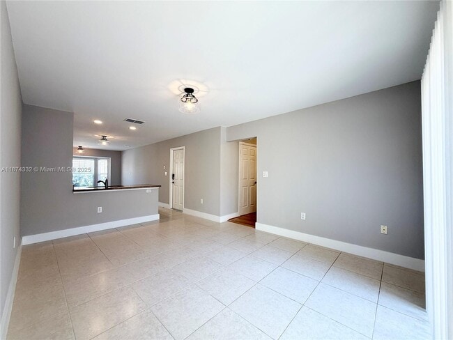 Photo - 1140 Oysterwood St