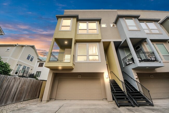 Building Photo - 5526 Crooms St Rental