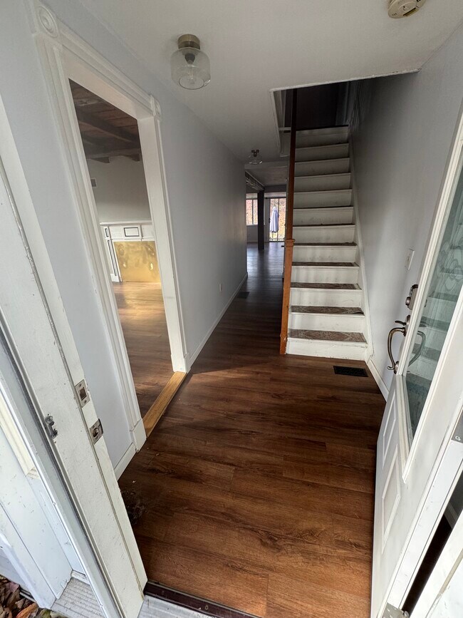 Photo - 35 N Main St Unit B