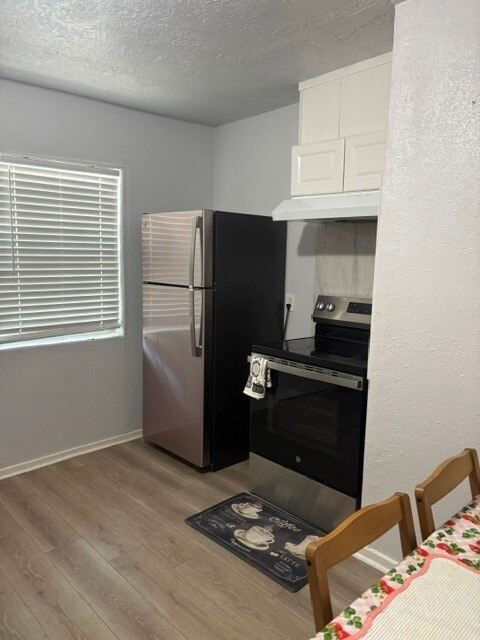 Photo - 6734 Burkett St. Unidad 4