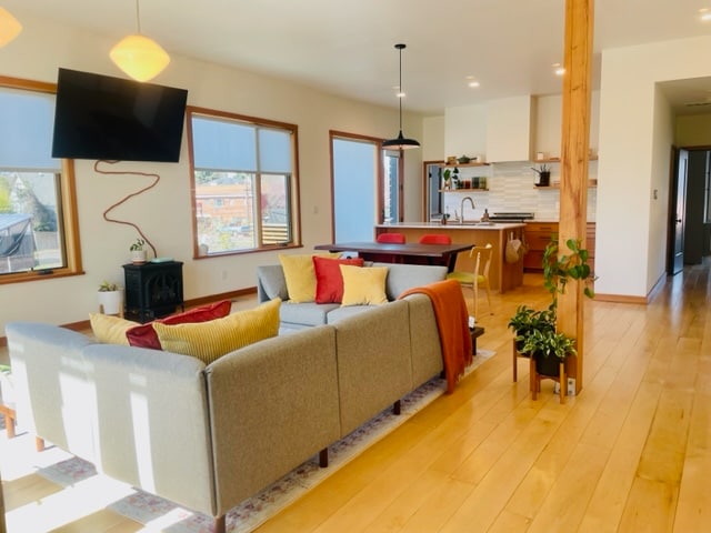 Photo - 231 NE Hancock St Unit A