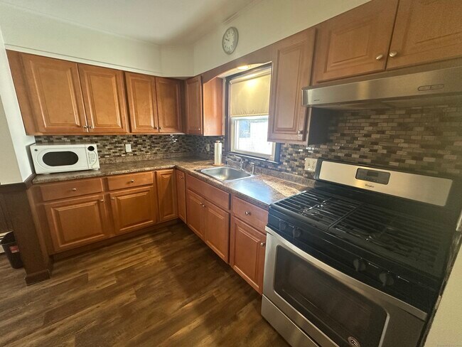 Photo - 100 4th Ave Unit 1st flr