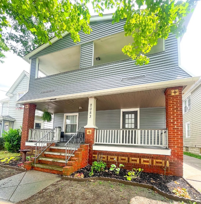 Building Photo - 2053 Robin St