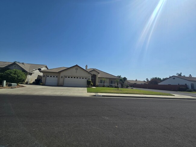 Photo - 4 BR + Flex 2 BA Available 9/15