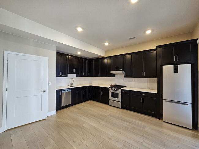 Photo - 12093 Amplify Cir