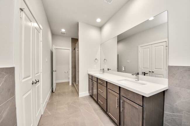 Photo - 2319 Silva Park Ln