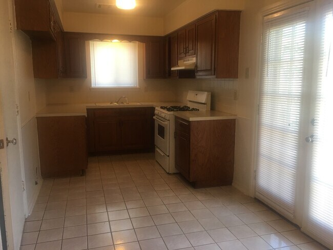 Photo - 3 bedroom 2 bath home in East Tulsa