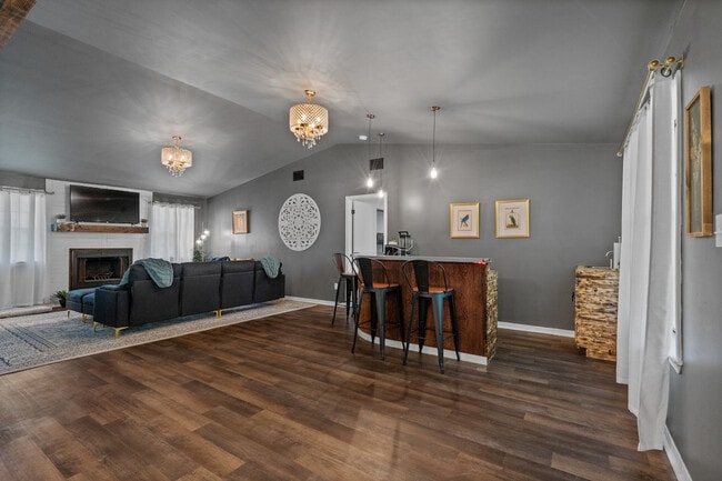 Photo - 2001 N 61st Ave Unidad ID1354822P